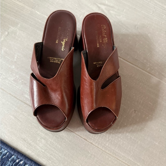 Robert Clergerie Dark Brown Platform Mules - Picture 3 of 5